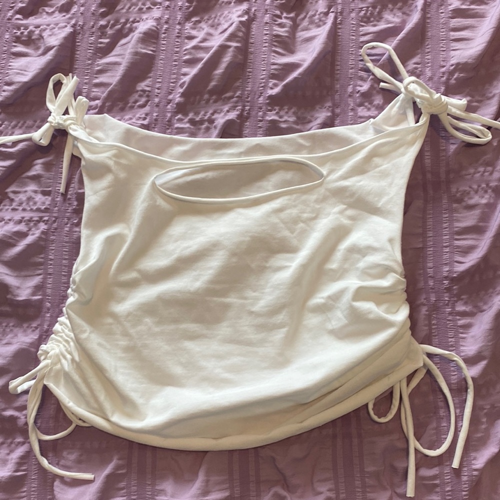White Off The Shoulder Drawstring Bandana Top Size 6/Medium (M)